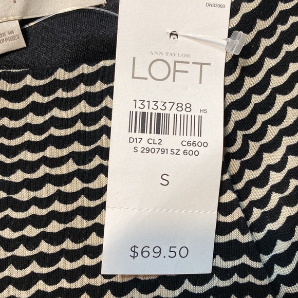 LOFT Black & Off White Tweed Sleeveless Shift Dress 
Size S - Picture 8 of 9